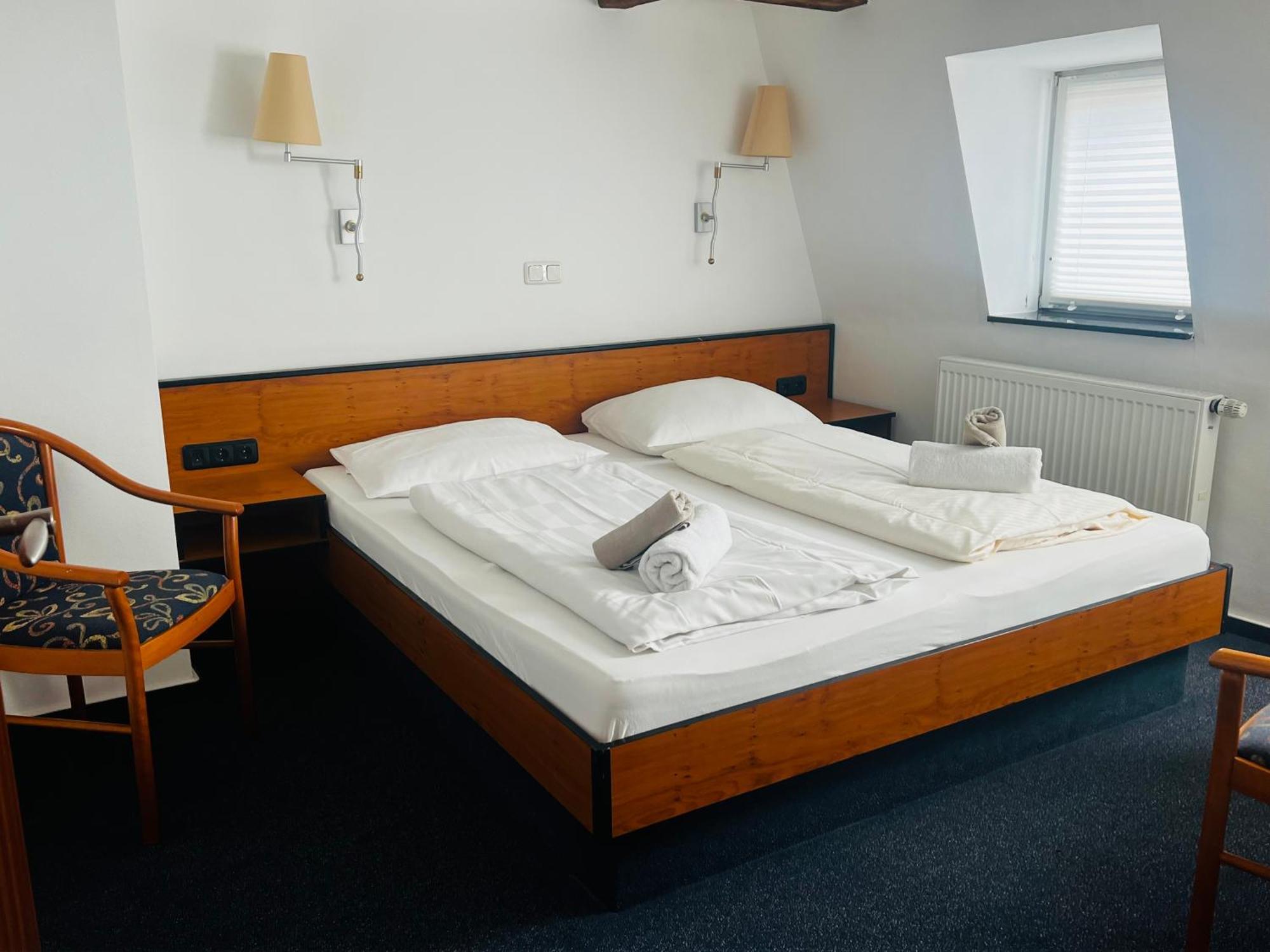 Hotel Am Malerwinkel Wertheim Exteriör bild