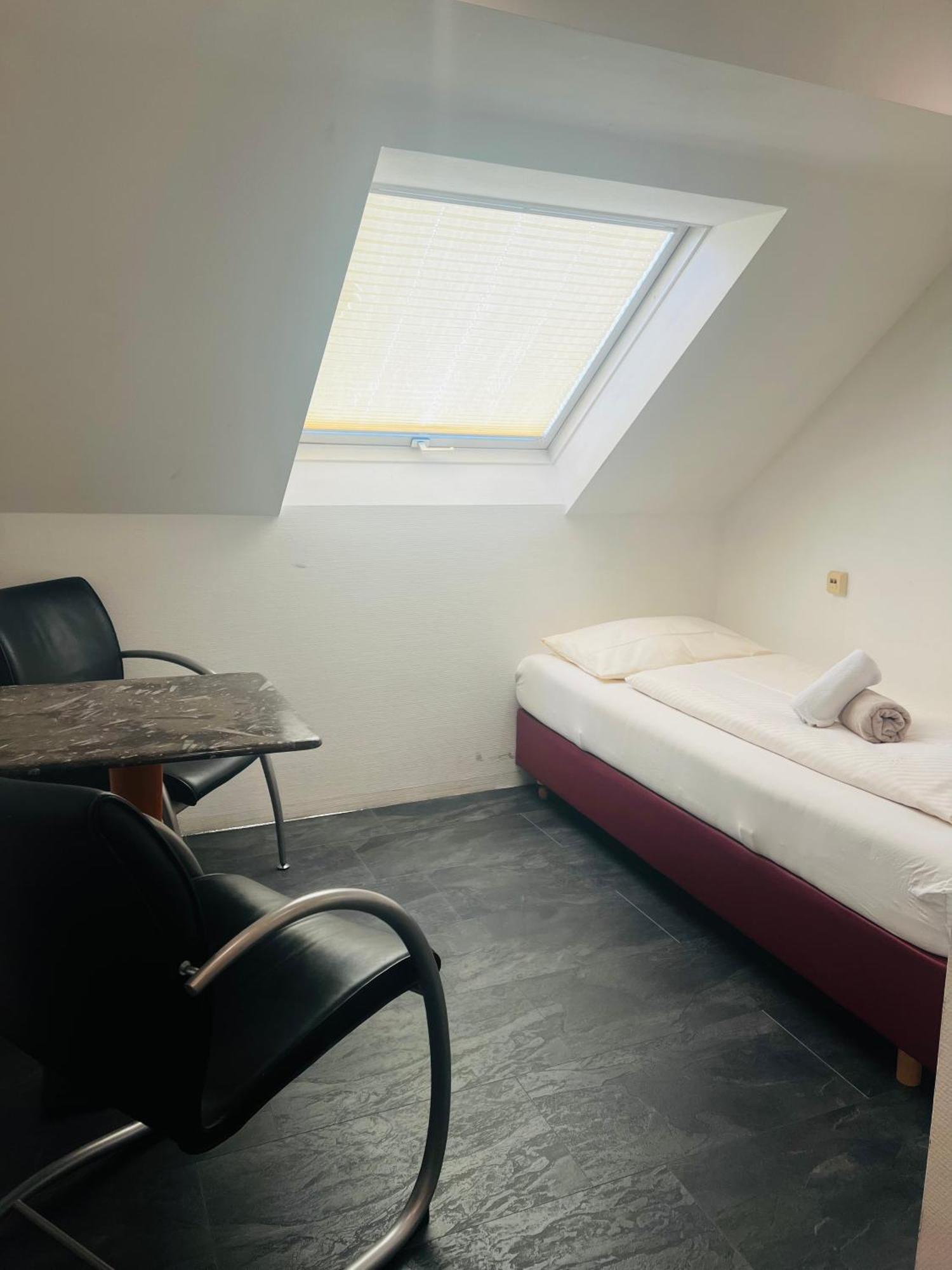 Hotel Am Malerwinkel Wertheim Exteriör bild
